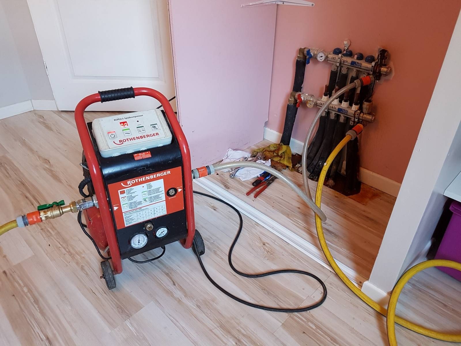 Yayalar Vaillant Hermetik Şofben Kombi Bakımı